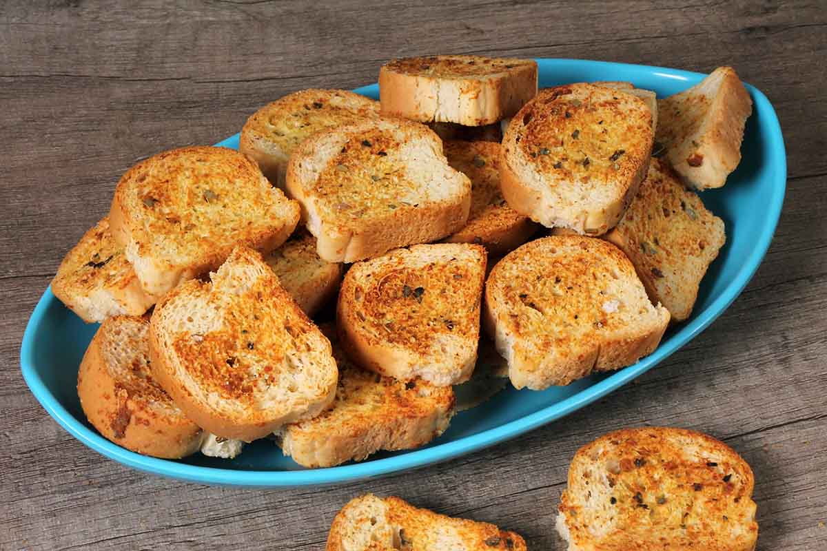 Garlic Butter Herbs Toast 200 Gm