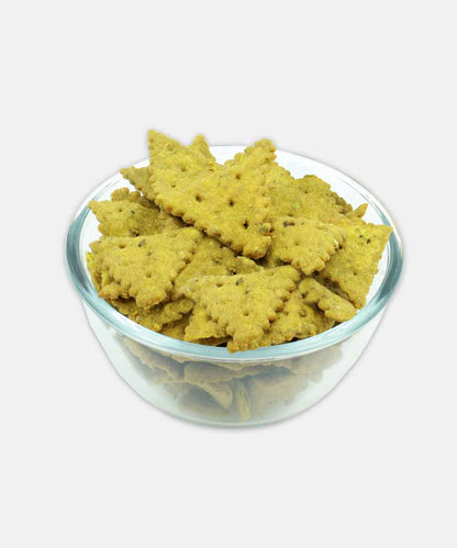 Tringle Palak Puri 200 Gm