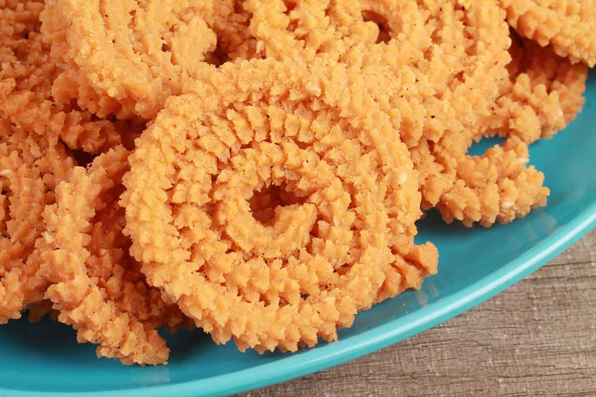Yellow Moong Dal Chakli 250 Gm