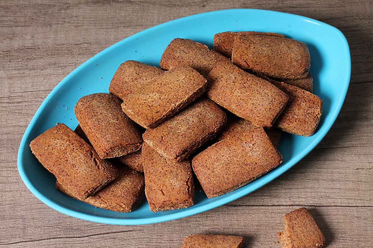 Jaggery Nachani Biscuits 200 Gm