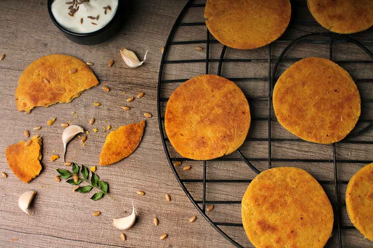 Garlic Bhakri 200 Gm