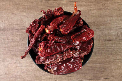 Whole Red Chilly Kashmiri Mirch 100 Gm