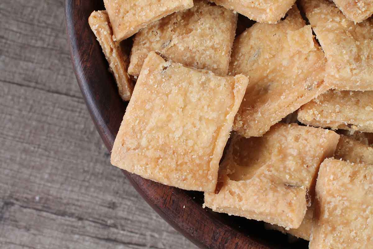 Roasted Jeera Shakkarpara 200 Gm