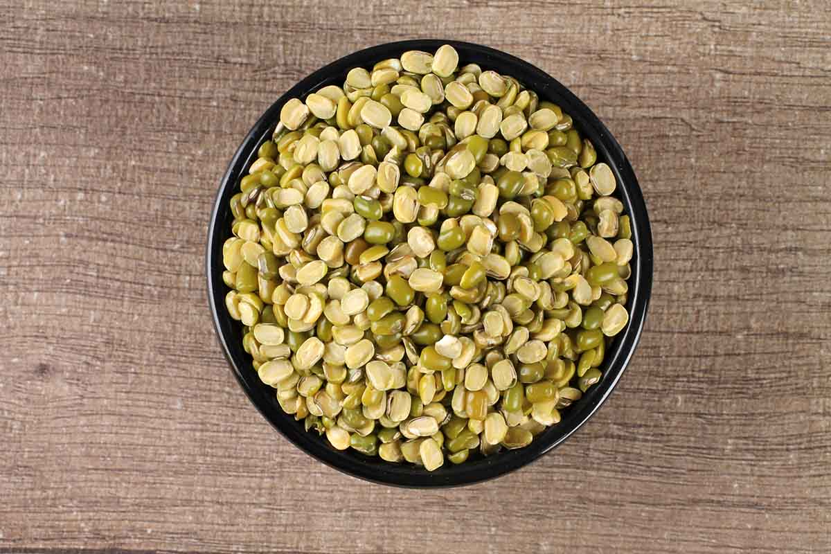 GREEN MOONG DAL SPLIT / CHILKA 250 GM