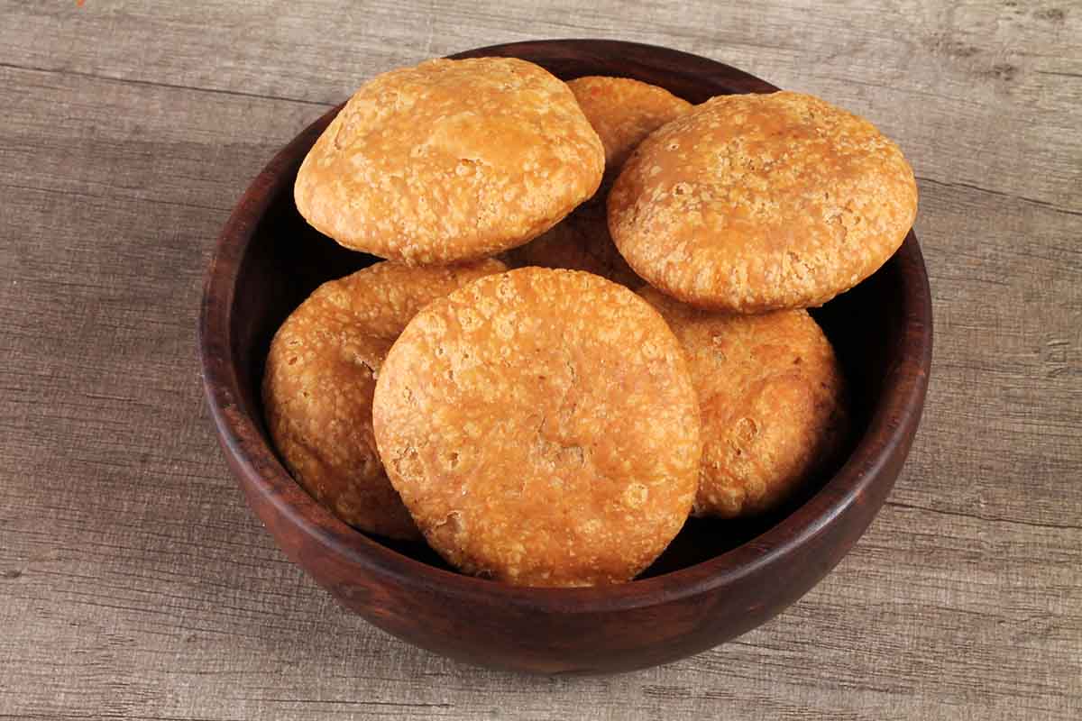 KHASTA KACHORI 200 GM