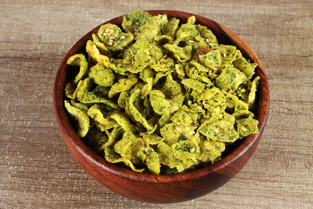 CORN PALAK CHIVDA 200 GM