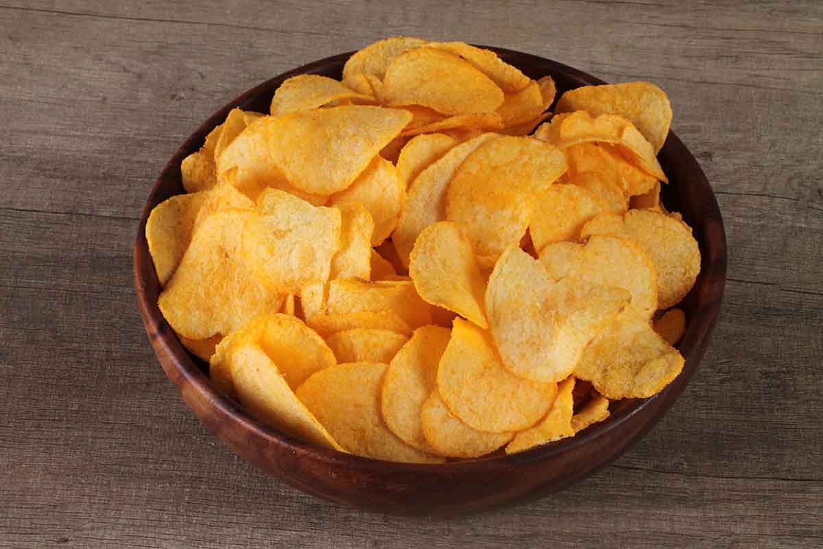 POTATO CHIPS YUMMY CHEESE 200 GM