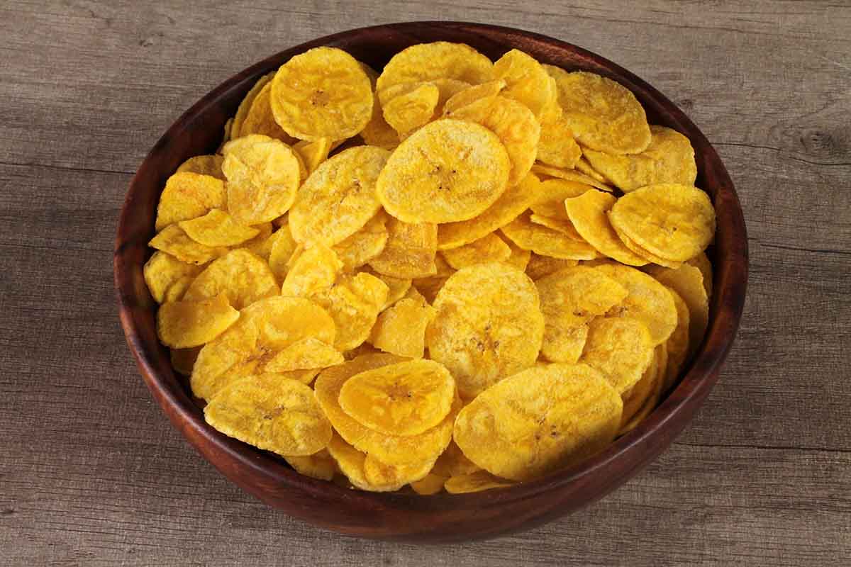 EXTRA THIN BANANA CHIPS SALETD 200 GM