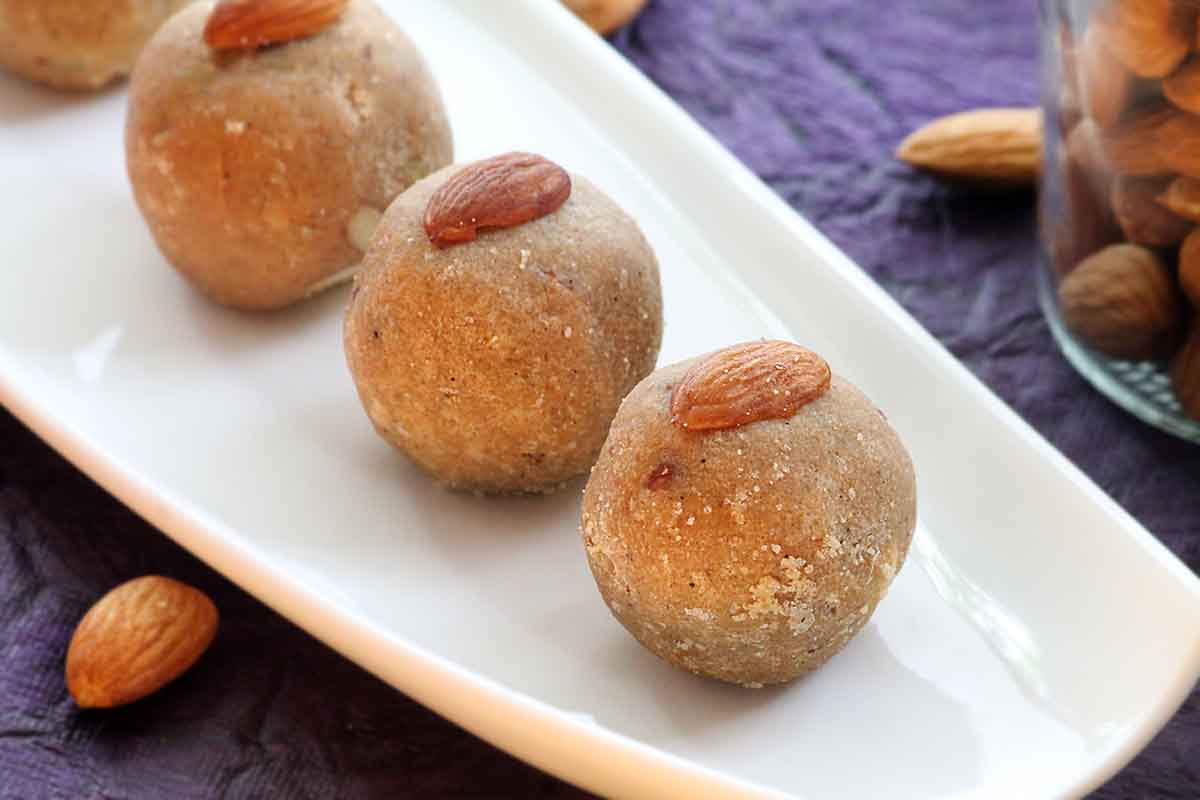 ATTA LADDOO SWEETS 250 GM