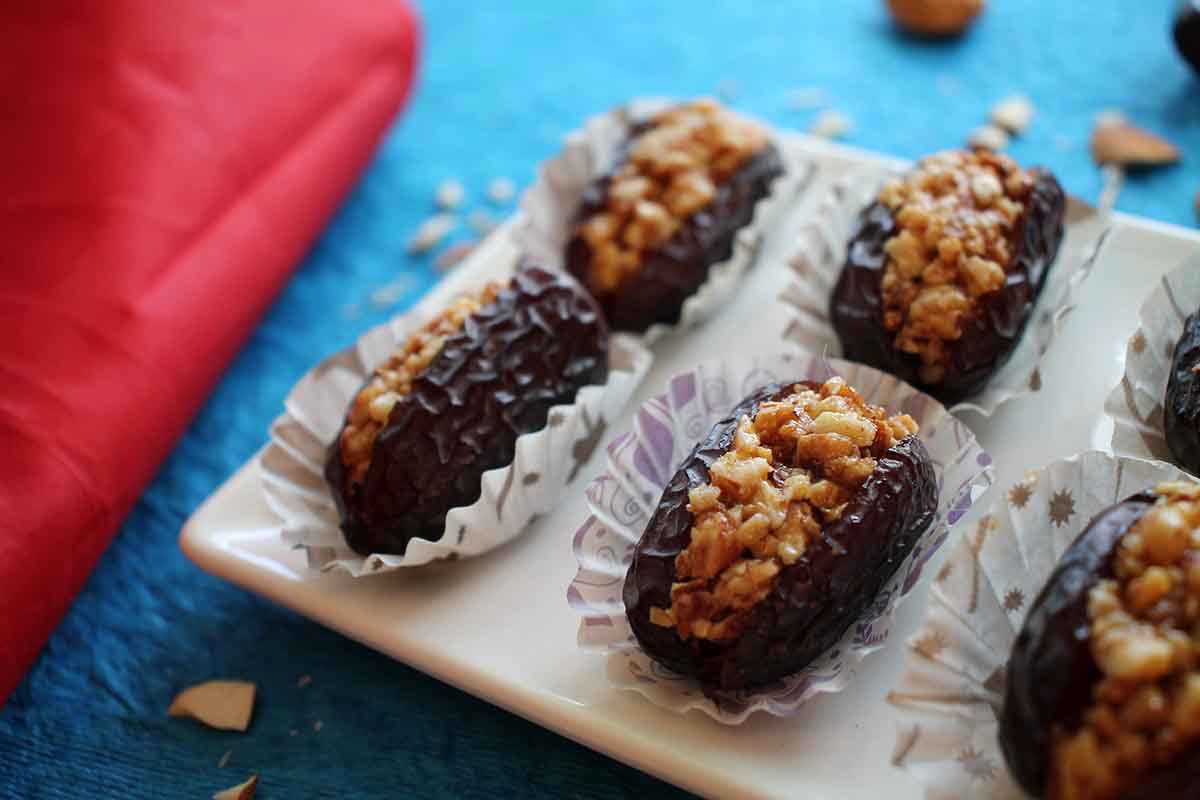 ALMOND CARAMEL DATES SWEETS