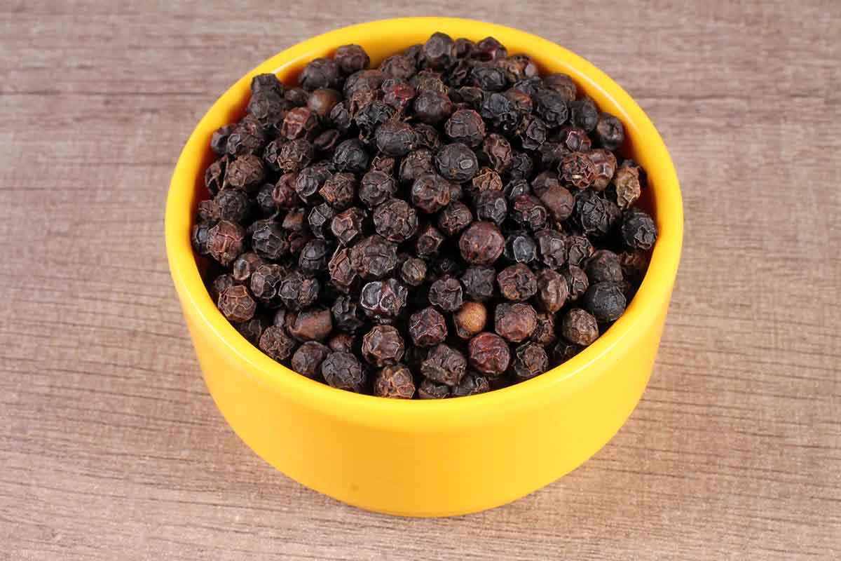 WHOLE BLACK PEPPER/KALIMIRI 100 GM