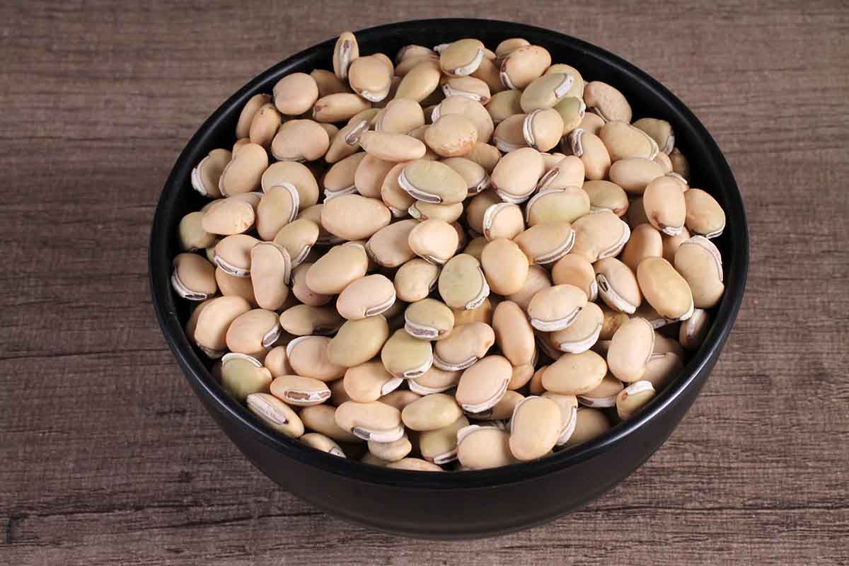 WHITE FIELD BEANS/SURTI VAAL 500 GM