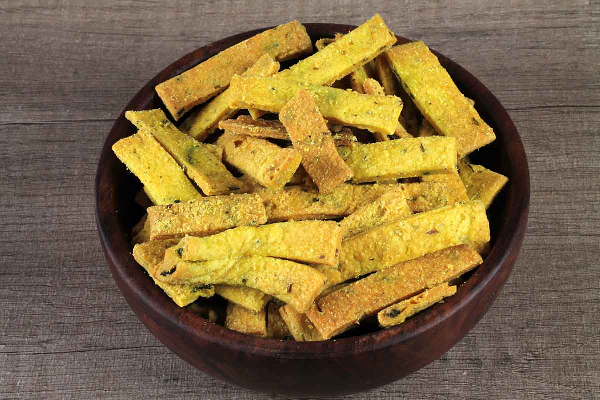 ROASTED METHI STICKS 200 GM