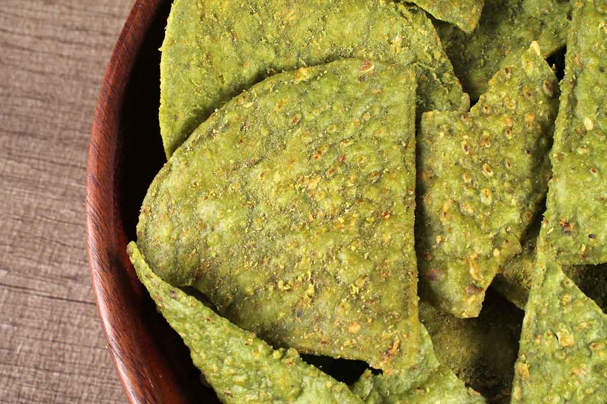 TORTILLA CHIPS SPINACH ITALIAN & HERBS 120 GM