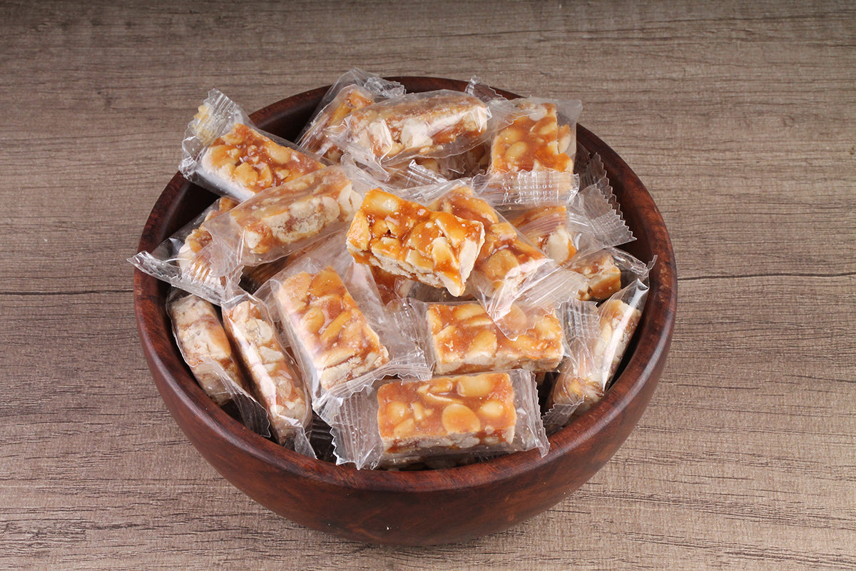 PEANUT CHIKKI CUBES 200 GM