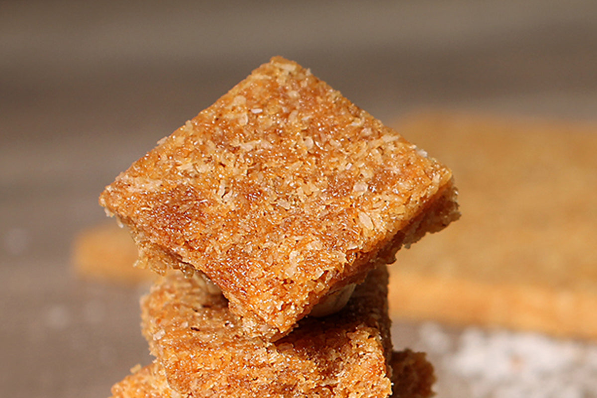 JAGERRY CRISPY COCONUT CHIKKI 200 GM