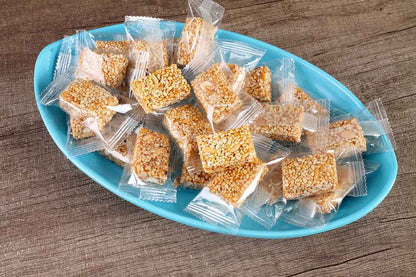 TILL CHIKKI CUBES