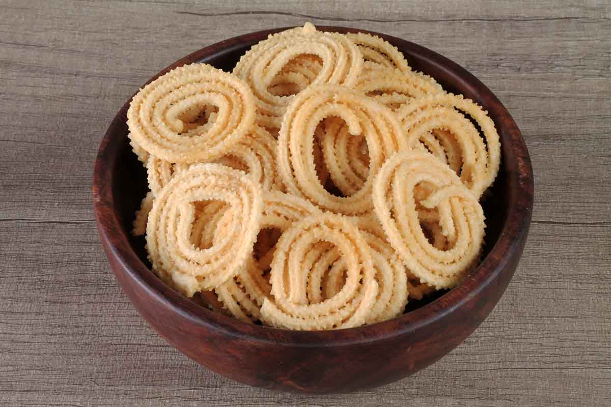 MINI BUTTER CHAKLI 100 GM