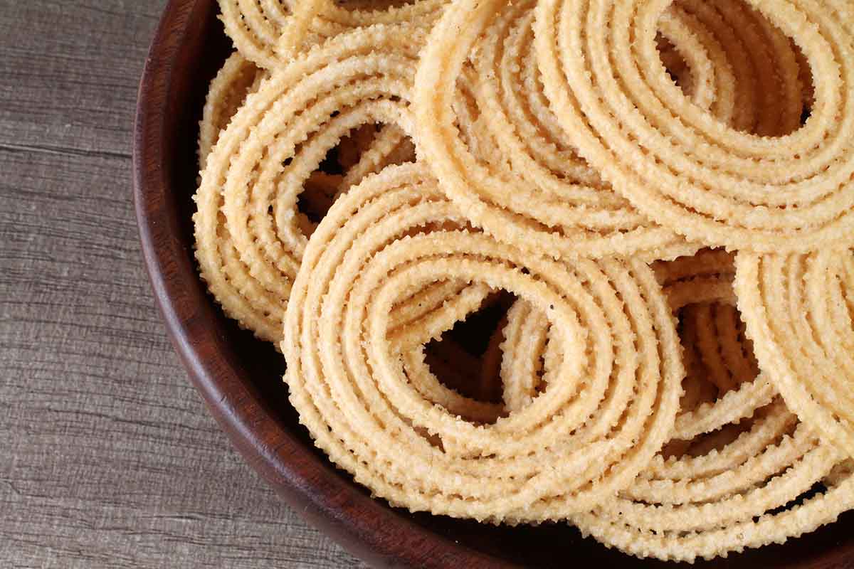 THIN BUTTER CHAKLI 100 GM